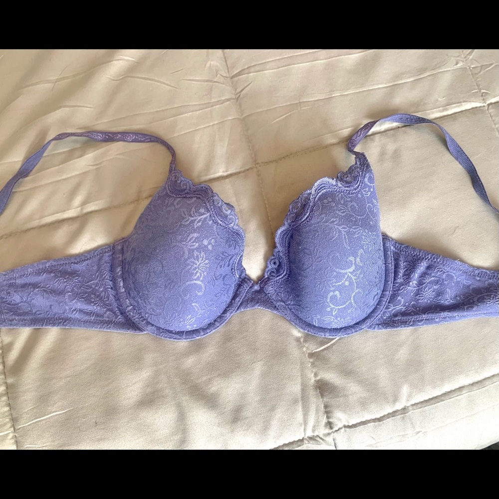 Maidenform lavender bra, size 36B